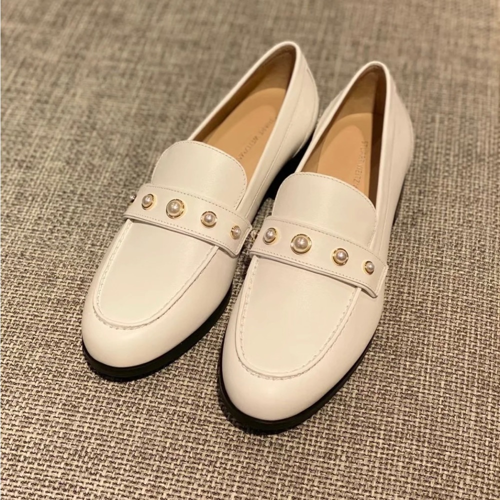 New! Stuart Weitzman Pearl Loafer